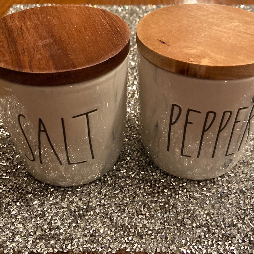 Rae Dunn Artisan Collection